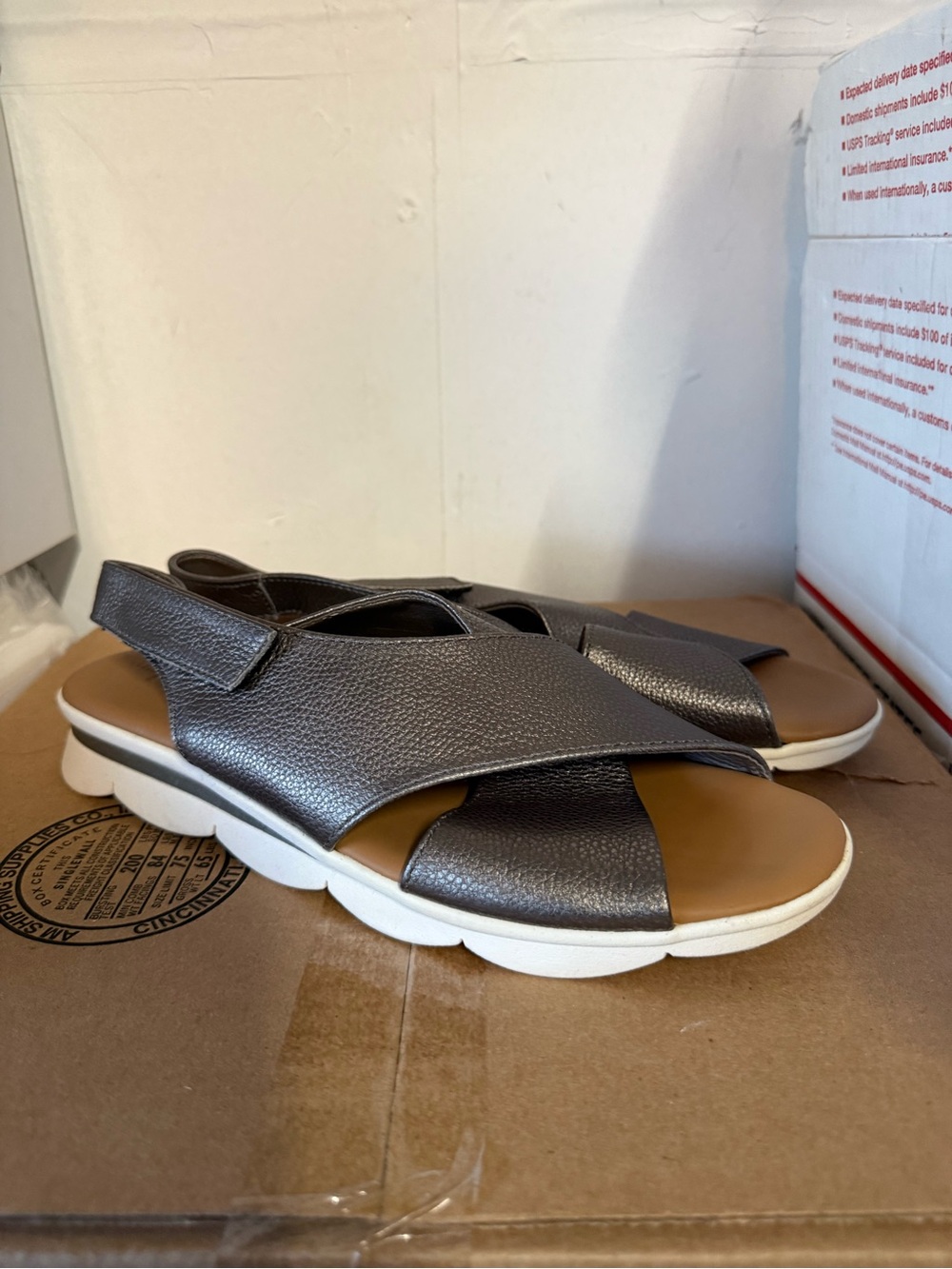 THE FLEXX Metallic Charcoal Cross-Strap Slingback Sandals Size 10